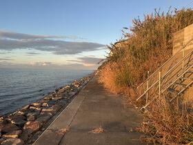兵庫県南あわじ市阿那賀西路