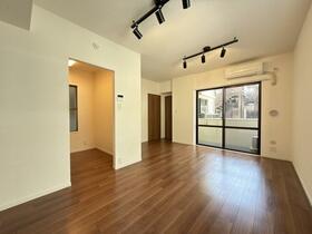 神奈川県横浜市戸塚区品濃町