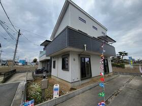 埼玉県吉川市中曽根１丁目