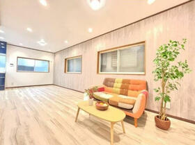 大阪府八尾市本町７丁目