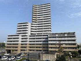 優渾タワー東本町