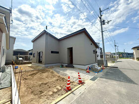 香川県綾歌郡宇多津町池ノ内