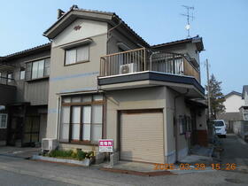 富山県魚津市仏田