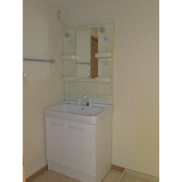 apartment 栃木県芳賀郡市貝町大字赤羽
物件地図