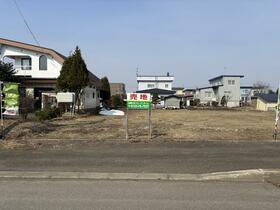 北海道夕張郡長沼町栄町１丁目