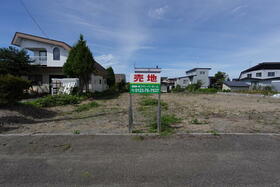 北海道夕張郡長沼町栄町１丁目