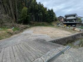 長崎県佐世保市下本山町