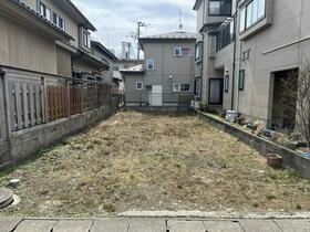 秋田県由利本荘市瓦谷地