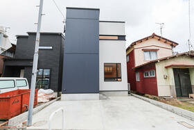 石川県金沢市三口新町３丁目