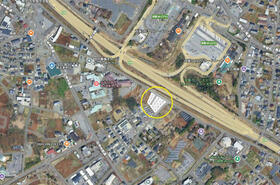 山梨県甲斐市竜王新町