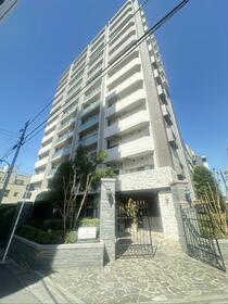 東京都新宿区百人町２丁目