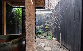 京都府京都市中京区三文字町