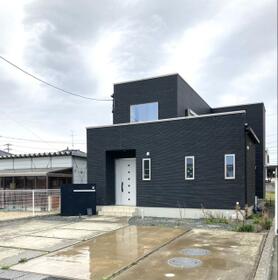 三重県鈴鹿市稲生３丁目