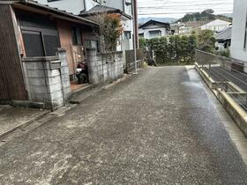 長崎県佐世保市柚木町