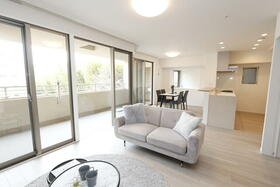 ルネグランディルＡ棟