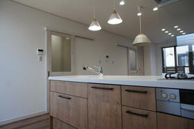 大阪府東大阪市西堤楠町３丁目