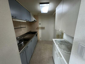 静岡県浜松市中央区曳馬６丁目