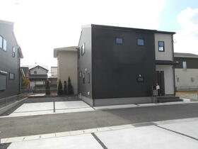 福岡県北九州市小倉南区中曽根４丁目