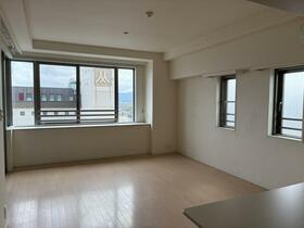 サーパス三島本町