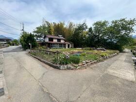 山梨県山梨市下井尻