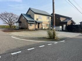 富山県高岡市吉久２丁目