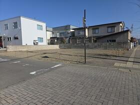 青森県弘前市大字城西３丁目