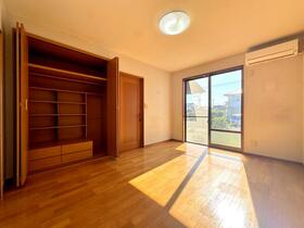 静岡県磐田市中泉