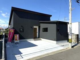 香川県高松市仏生山町甲