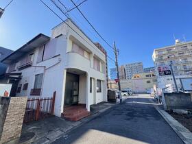 埼玉県越谷市蒲生茜町