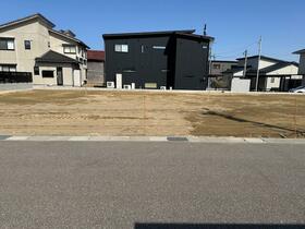 石川県かほく市白尾