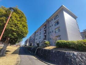 愛知県名古屋市千種区光が丘１丁目