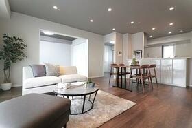 大阪府東大阪市西岩田３丁目