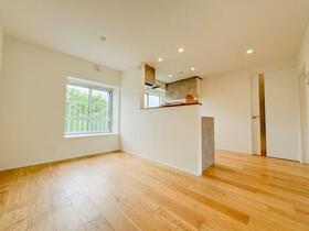 神奈川県横浜市磯子区森１丁目