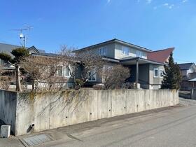 北海道日高郡新ひだか町静内中野町１丁目