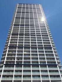 ベイクレストタワー