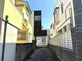 愛知県名古屋市名東区一社４丁目