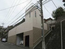 神奈川県川崎市多摩区生田６丁目