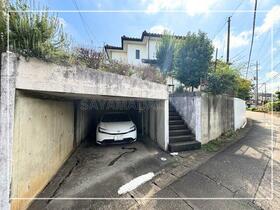 埼玉県日高市大字中鹿山