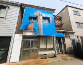 富山県高岡市一番町