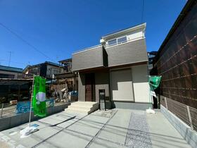 埼玉県三郷市彦川戸１丁目