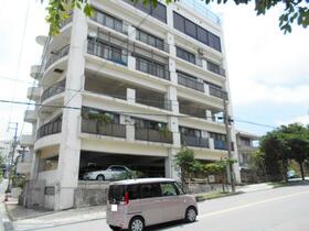 沖縄県那覇市首里山川町１丁目