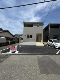 福岡県北九州市小倉南区沼緑町１丁目