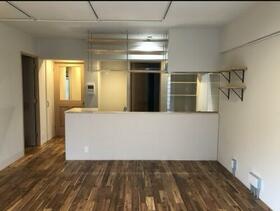 東京都小金井市本町２丁目