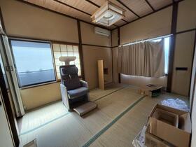 富山県富山市上赤江町１丁目