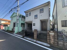 埼玉県坂戸市泉町３丁目