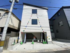 福岡県春日市紅葉ヶ丘西３丁目