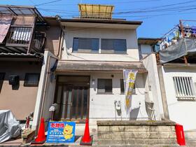 京都府京都市中京区西ノ京西鹿垣町