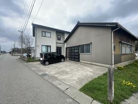 石川県小松市扇原町