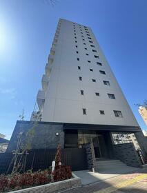 ファミリアーレ日比野スクエア