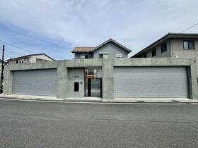 三重県四日市市垂坂新町